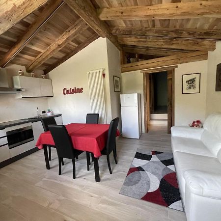 Apartamento Profumo Di Legno Aosta Exterior foto