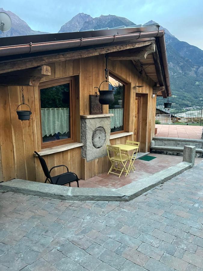 Apartamento Profumo Di Legno Aosta Exterior foto