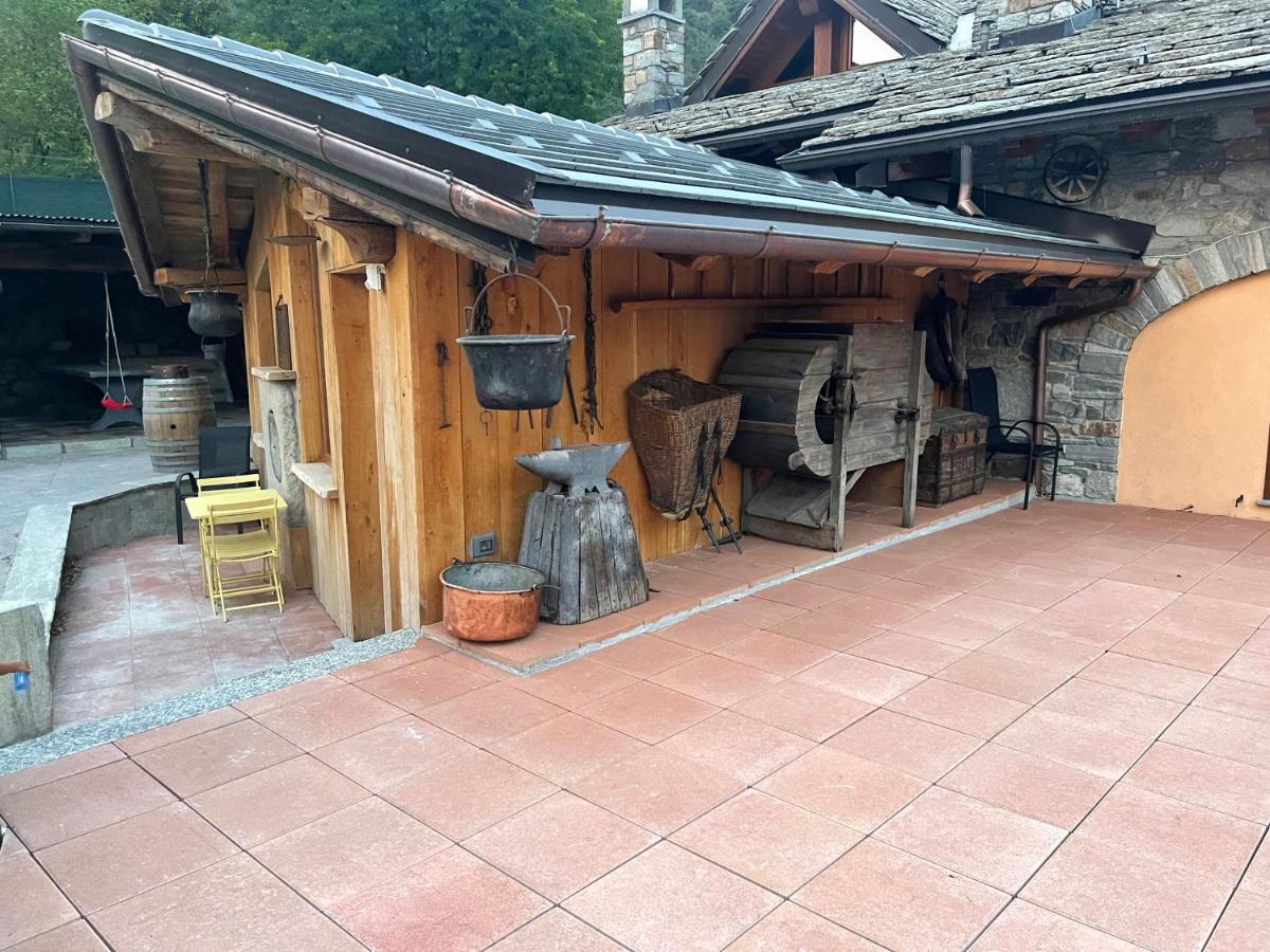 Apartamento Profumo Di Legno Aosta Exterior foto